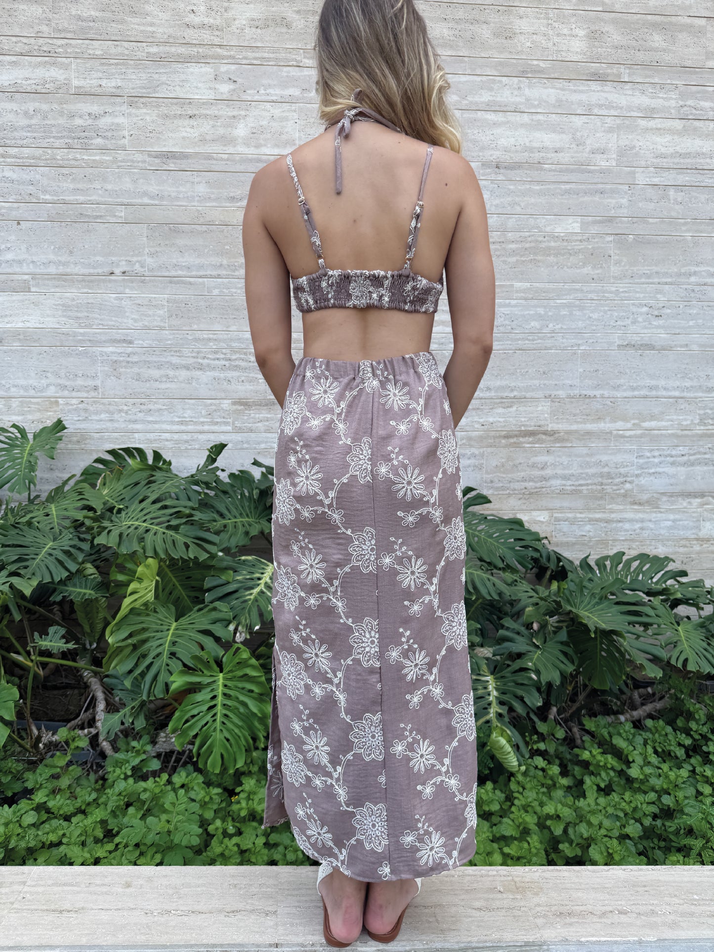 Vestido Largo Esmia Taupe