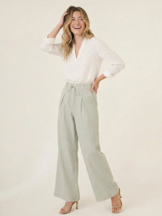 Pantalon largo Megan olivo de pierna ancha con pretina alta y lazo frontal