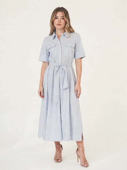Vestido largo Megana baby blue con rayas, botones frontales y cinturon de tela
