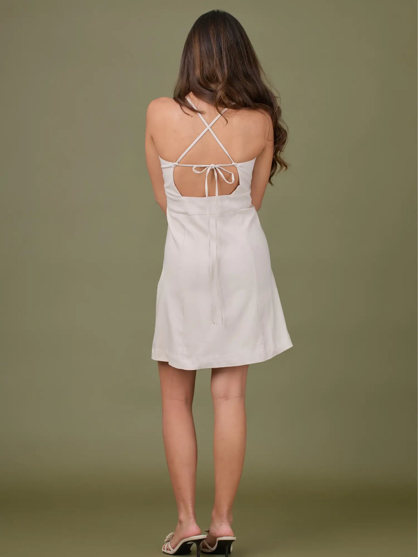 Vestido Corto Reggal Sand