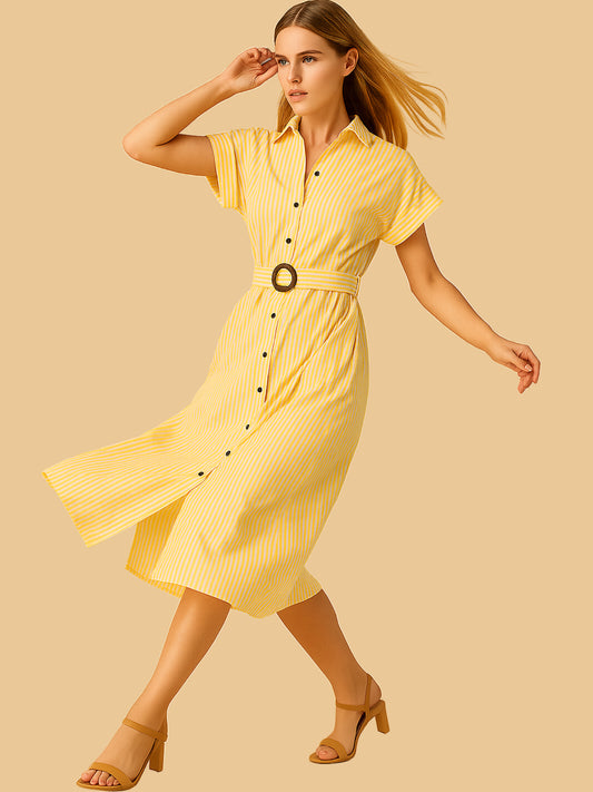 Ligero, dinámico y con silueta definida. Este vestido tipo camisero de largo midi incorpora manga corta, botonadura central y un cinturón con hebilla que acentúa la cintura. Su estructura clásica y caída fluida lo convierten en una opción versátil para el día a día, reuniones informales o salidas con un toque de sofisticación relajada.